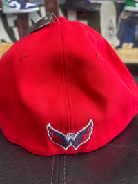 Washington Capitals fitted size L/XL