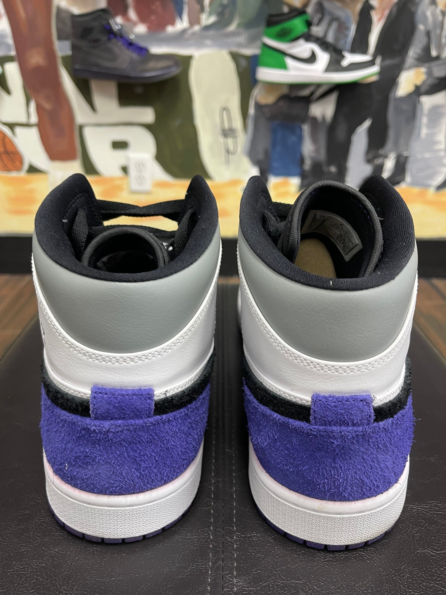 Air Jordan Retro 1 Mid ‘ Varsity Purple ‘ Size 12