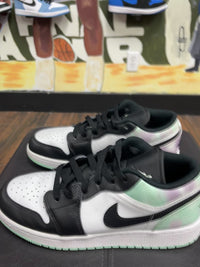 Air Jordan 1 Low ‘ Tie Dye ‘ Size 6.5y